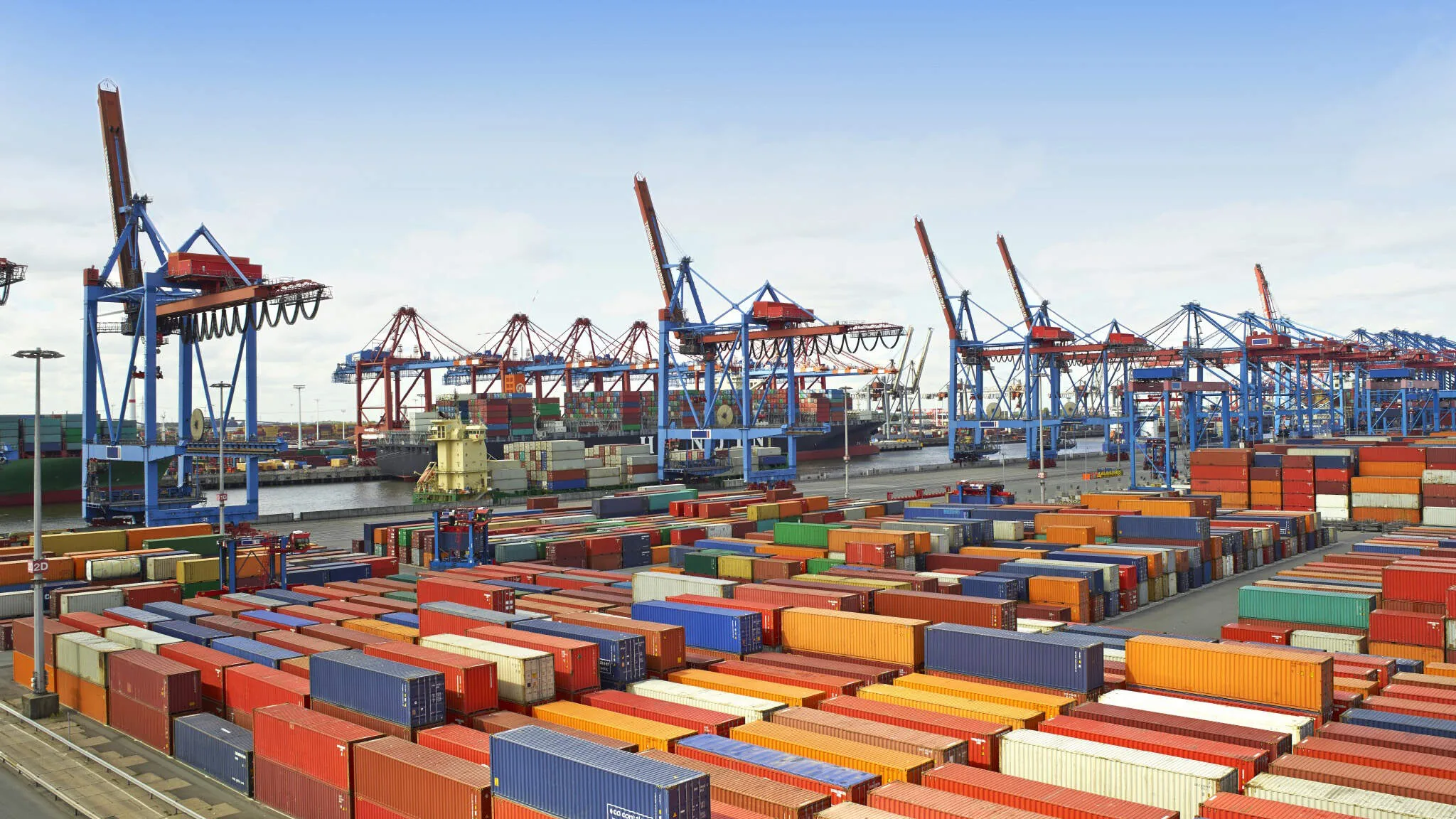 Shipping port for long-term partnerships